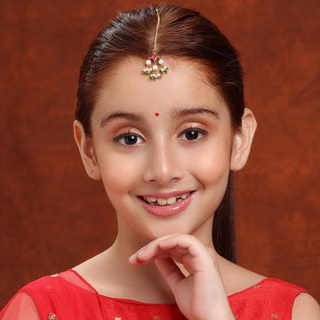 Ruby Raang Kids Tear Drop Shaped Maang Tikka with Jhallar Pearls Maroon Kundan in Gold Plated Brass