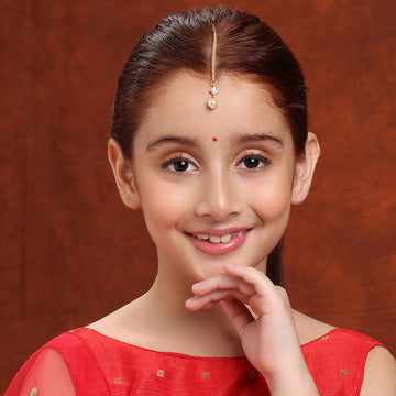 Ruby Raang Kids Square Shaped Kundan Maang Tikka with Pearls Bead Drop in Gold Plated Brass