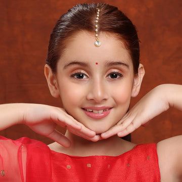 Ruby Raang Kids Round Kundan Maang Tikka with Pearl String in Gold Plated Brass