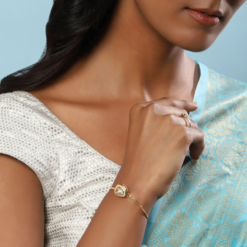 Ruby Raang Kundan Bracelet