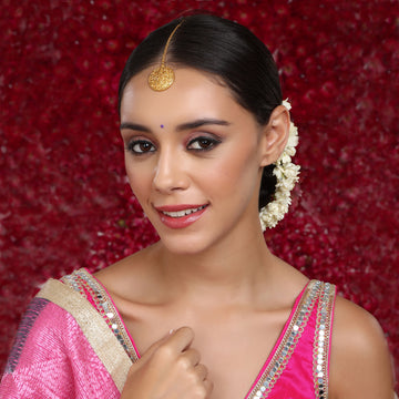 Ruby Raang Golden Maang Tikka