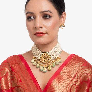 Ruby Raang Kundan Choker with Earrings