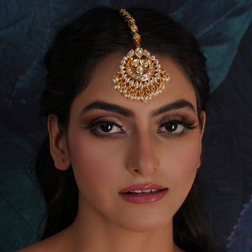 Ruby Raang Women's Kundan Maang Tikka