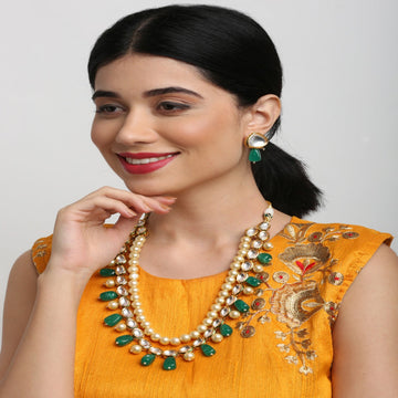 Long Kundan Neckpiece with Earrings