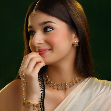 Sleti Gucchha Complete Set -- Necklace, Haath Phool, Maang Tikka & Earrings