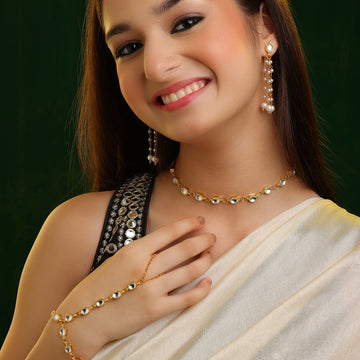 Baithak Bridal Set – Polki Necklace, Haath Phool & Earrings