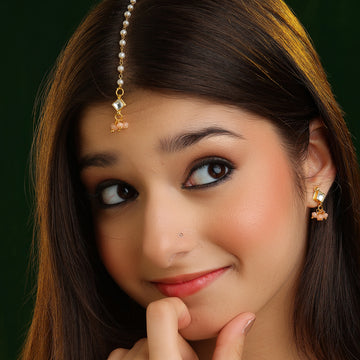 Gulabi Tikka & Earring Set
