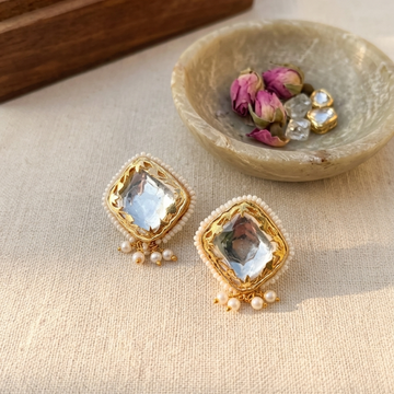 Sheen Kundan Studs