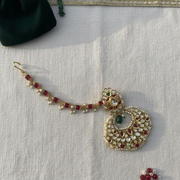 Kundan Maroon Ear Chain with Pearls (set of 2)