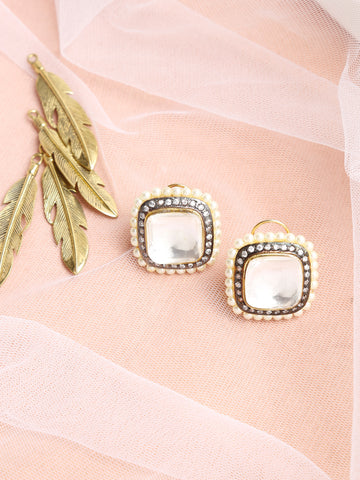 Kundan and Pearl Studs