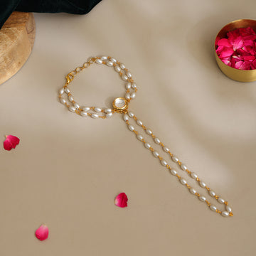 Kundan & Pearl Haath Phool