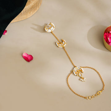 Chand Kundan Haath Phool