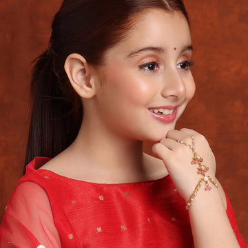 Ruby Raang Kids Kundan Blush Pink Sone Bracelet/Haath Phool in Gold Plated Brass with Pearls