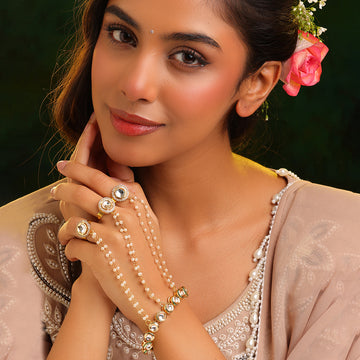 Ruby Raang Noor-e-pearl hand harness