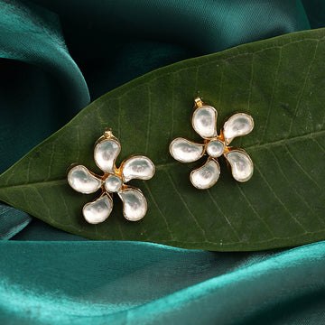 Motimala Phool Pearl Flower Cluster Stud Earrings – Simar Collection | Ruby Raang