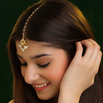 Payal Kundan Pearl Maang Tikka