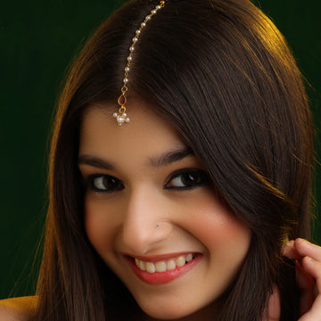 Anaar Tikka Amber Stone Pearl Maang Tikka