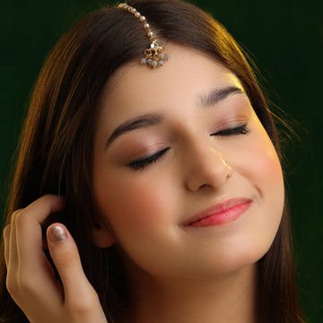 Ek Boond Kundan Maang Tikka