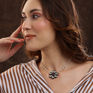 Flower Kundan Necklace by Ruby Raang