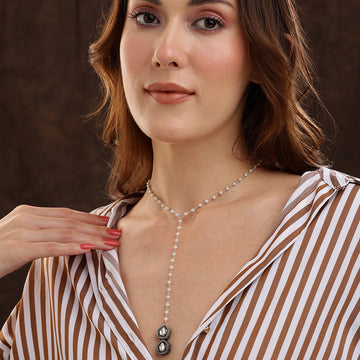 Beaded Kundan Necklace by Ruby Raang