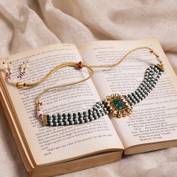 Green & Pearls Kundan Necklace