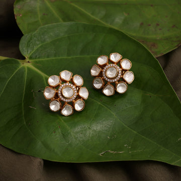 Oversized Kundan Studs