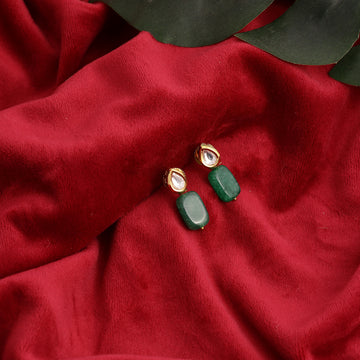 Kundan Studs with Green Stone