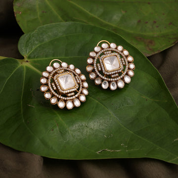 Round Oversized Kundan Earrings