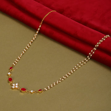 Red Stone & Clear Patchi Kundan in Pearl Kamar Band