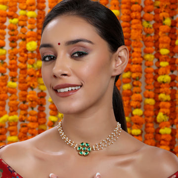 Meenakari Kundan Choker in Pearl Strings