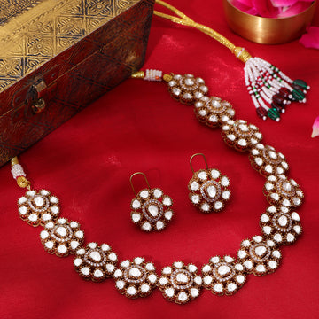 Kundan Flower Necklace with Stud Earrings