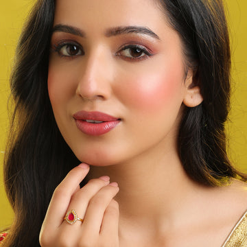 Titli Tanvi Kundan Halo Ring