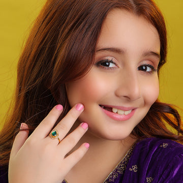 Titli Kids Emerald Pearl Halo Ring