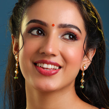 Titli Jannat Kundan Drop Earrings