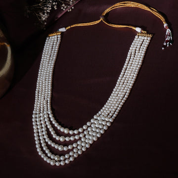 White & Golden Beaded Layered Neckpiece