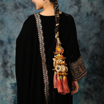 Colorful Pastel Hues Threads with Pearls & Black Thread Parandi