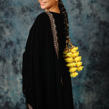 yellow floral Gota parandi