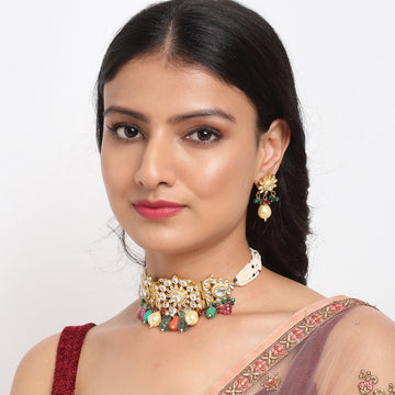 Kundan Maharani Choker with Earrings