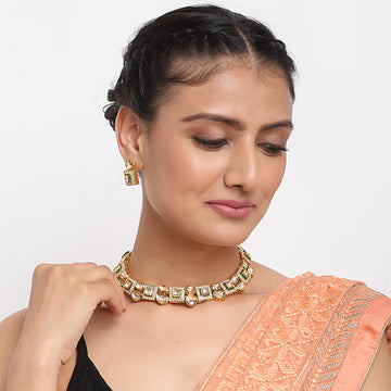 Kundan Choker with Studs